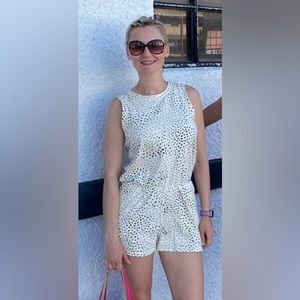 Z Supply short Romper size Medium